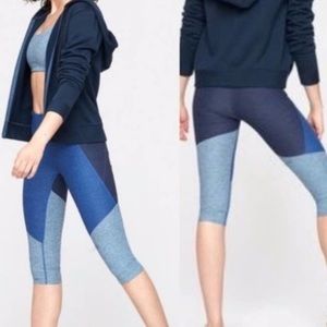 Outdoor Voices Color Block Cropped Leggings - XL - Blue